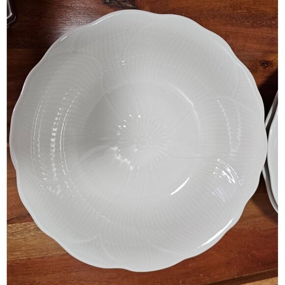 4) Mikasa Magnolia Coupe Soup Bowls 7.75" flower emboss Spring Line Larry Laslo - Picture 5 of 10